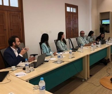 Mesa de reuniões em Belo Horizonte entre CNA, sindicatos e federações estaduais do Sudeste