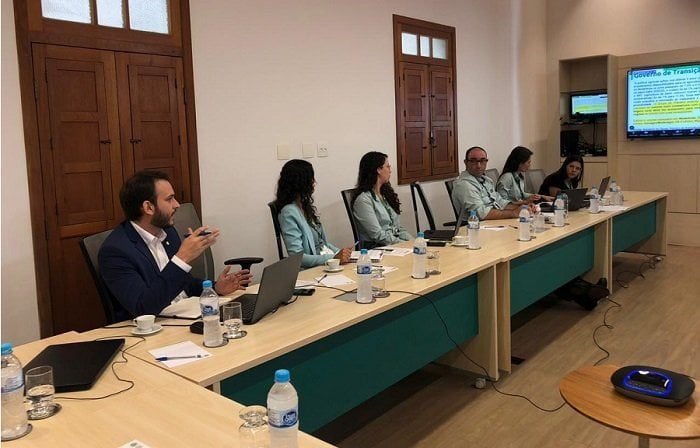 Mesa de reuniões em Belo Horizonte entre CNA, sindicatos e federações estaduais do Sudeste