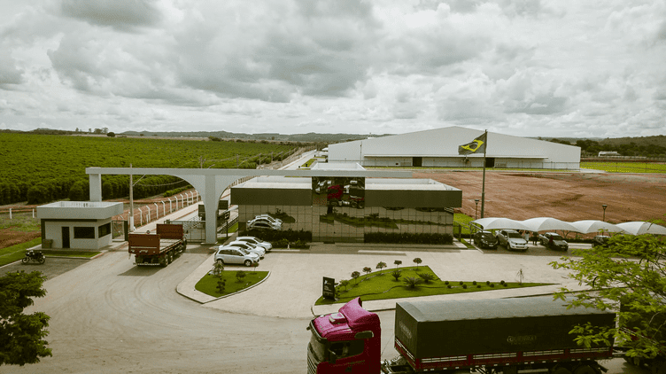 Vista parcial do Complexo Industrial da Auma Agronegócios, em Patos de Minas (Foto: Auma Agronegócios)
