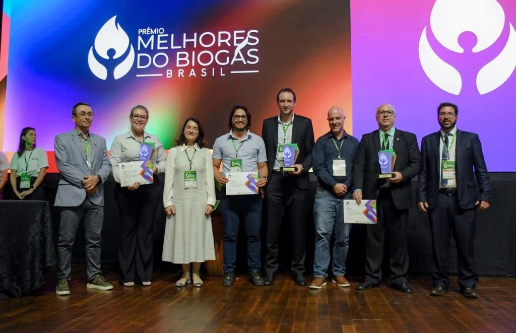 Melhores do Biogás 2023: Auma Energia/Regera & Co. foi destaque na categoria “Melhor Organização” (Crédito: Divulgação)