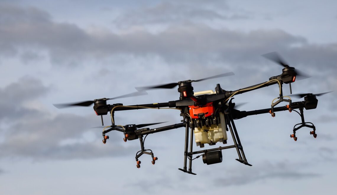 Uso de drones na agricultura é cada vez mais frequente (Crédito: Wenderson Araújo/Trilux/CNA)