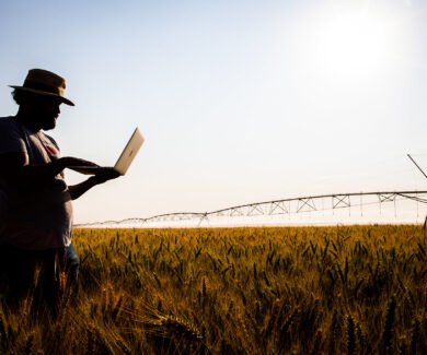 Produtor rural depende de eletricidade para ter acesso a novas tecnologias (Crédito: Wenderson Araujo/Trilux/CNA)