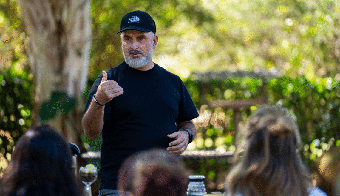 Gerente Marcos Geraldo Alves ressalta o papel do turismo de experiência na valorização do território e na conexão entre produtores e visitantes. (Foto: Acervo Sebrae)