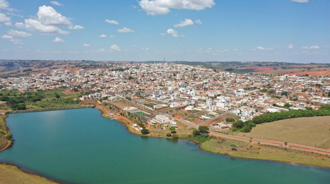 Vista aérea de São Gotardo, uma das campeãs na geração de emprego (Foto: Prefeitura de São Gotardo)