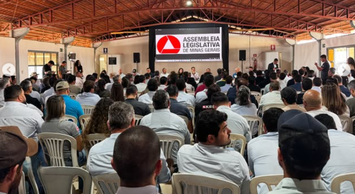 Audiência pública no Sindicato Rural de São Gotardo analisa a produção de alho no Alto Paranaíba (Foto: Ascom/Prefeitura de São Gotardo)